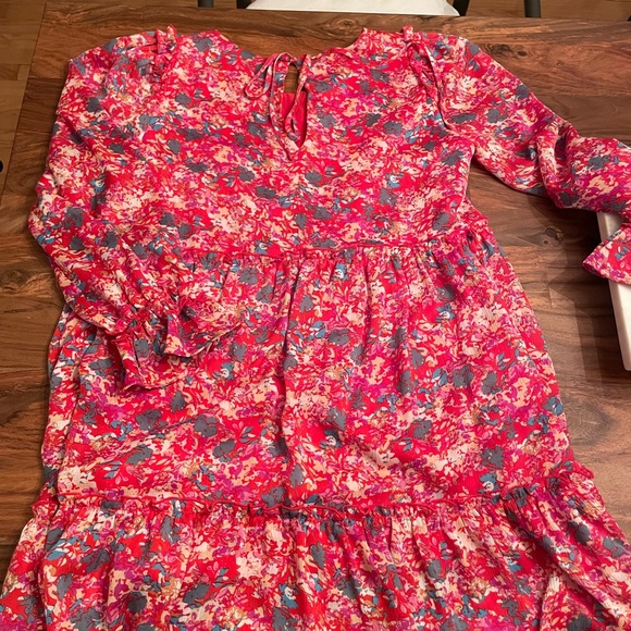 Sugarlips Babydoll Swing Dress Ruffle bottom Scoop Neck and Tie Back. Size L. - Picture 3 of 10
